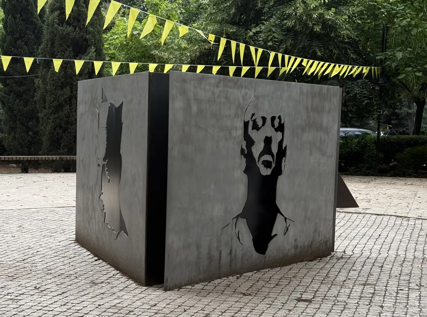 Irakli Tscharkwiani · Mepe